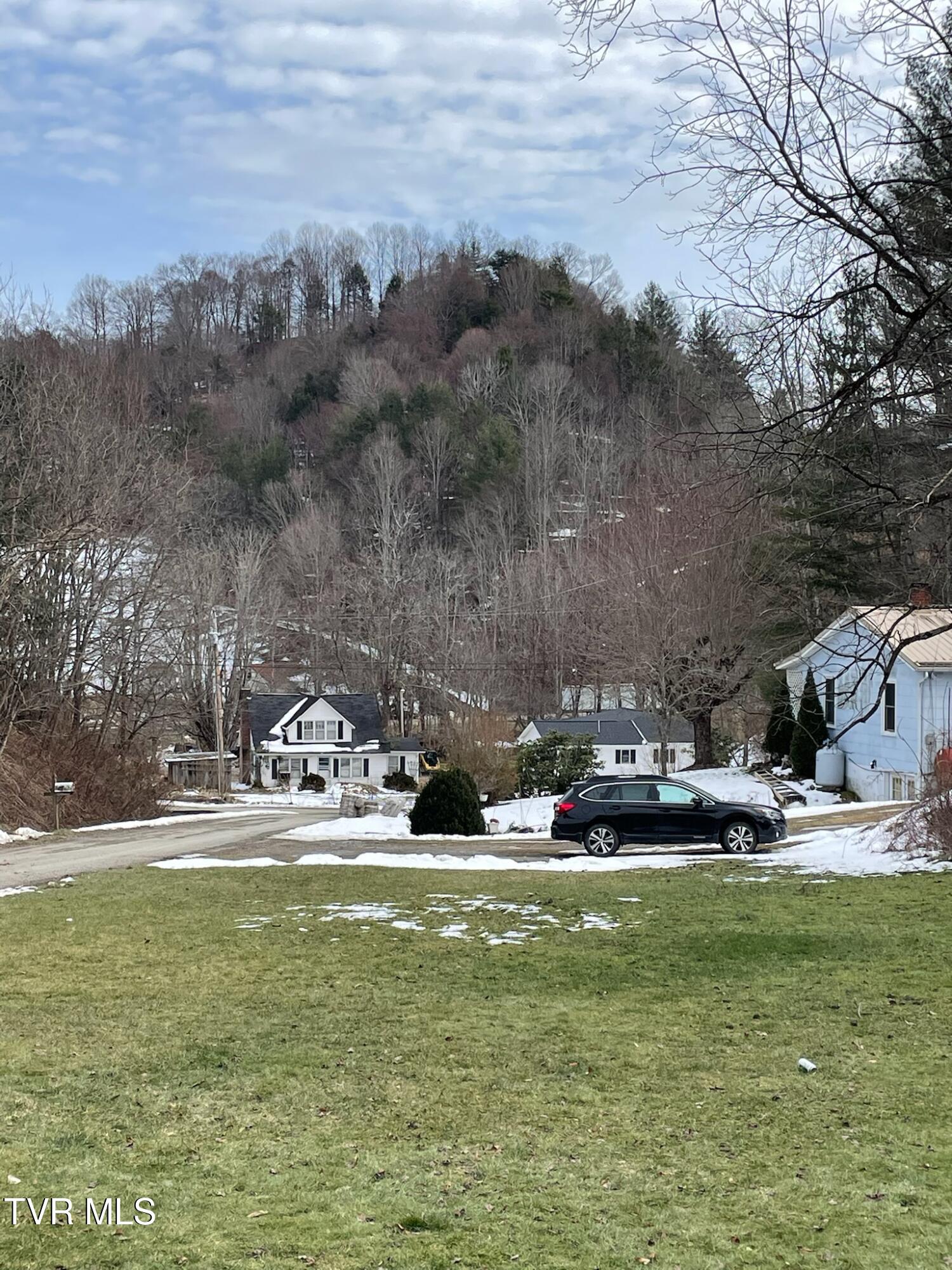 141 Canter Road Trade, TN 37691 - Photo 55 of 59 IMG_6111