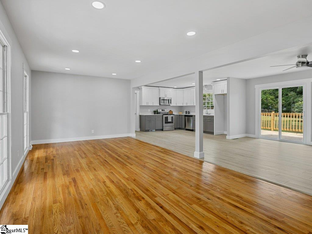 111 Riley Road Greenville, SC 29611 - Photo 13 of 36 Gallery Image 13