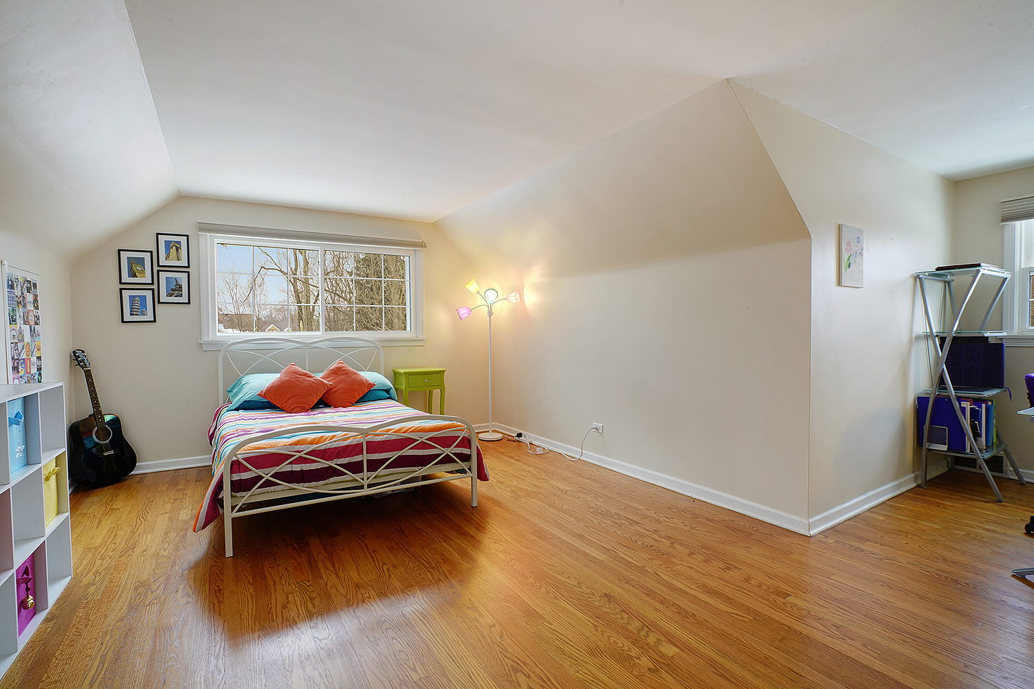 3220 Techny Road Northbrook, IL 60062 - Photo 18 of 37 a bedroom with bed and a window