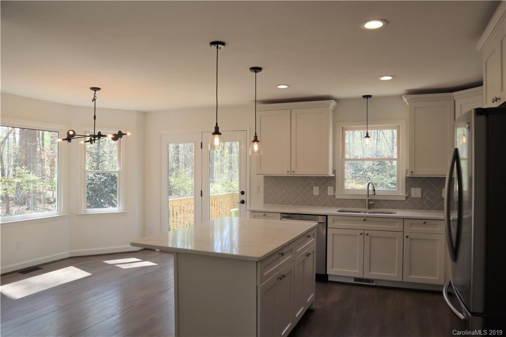 8315 Getalong Road Charlotte, NC 28213 - Photo 8 of 44 Gallery Image 8