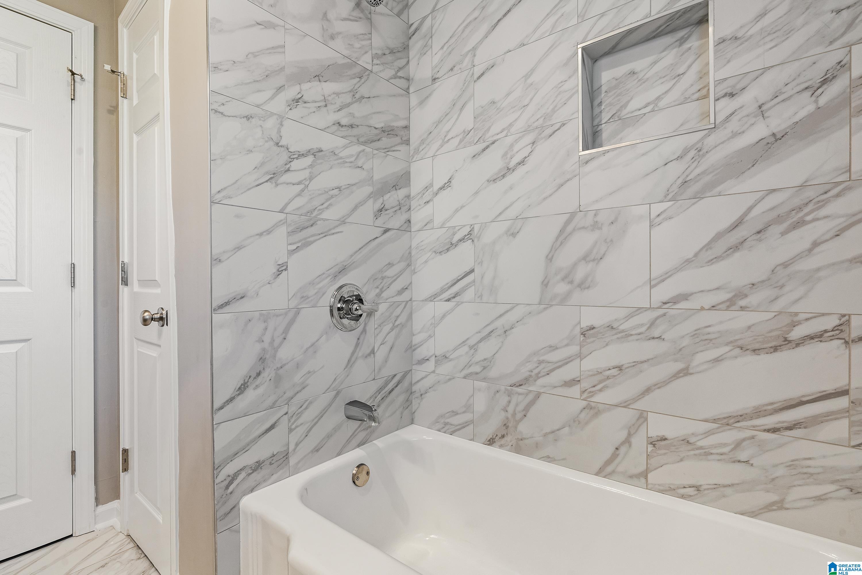 2036 Pershing Road Birmingham, AL 35214 - Photo 14 of 37