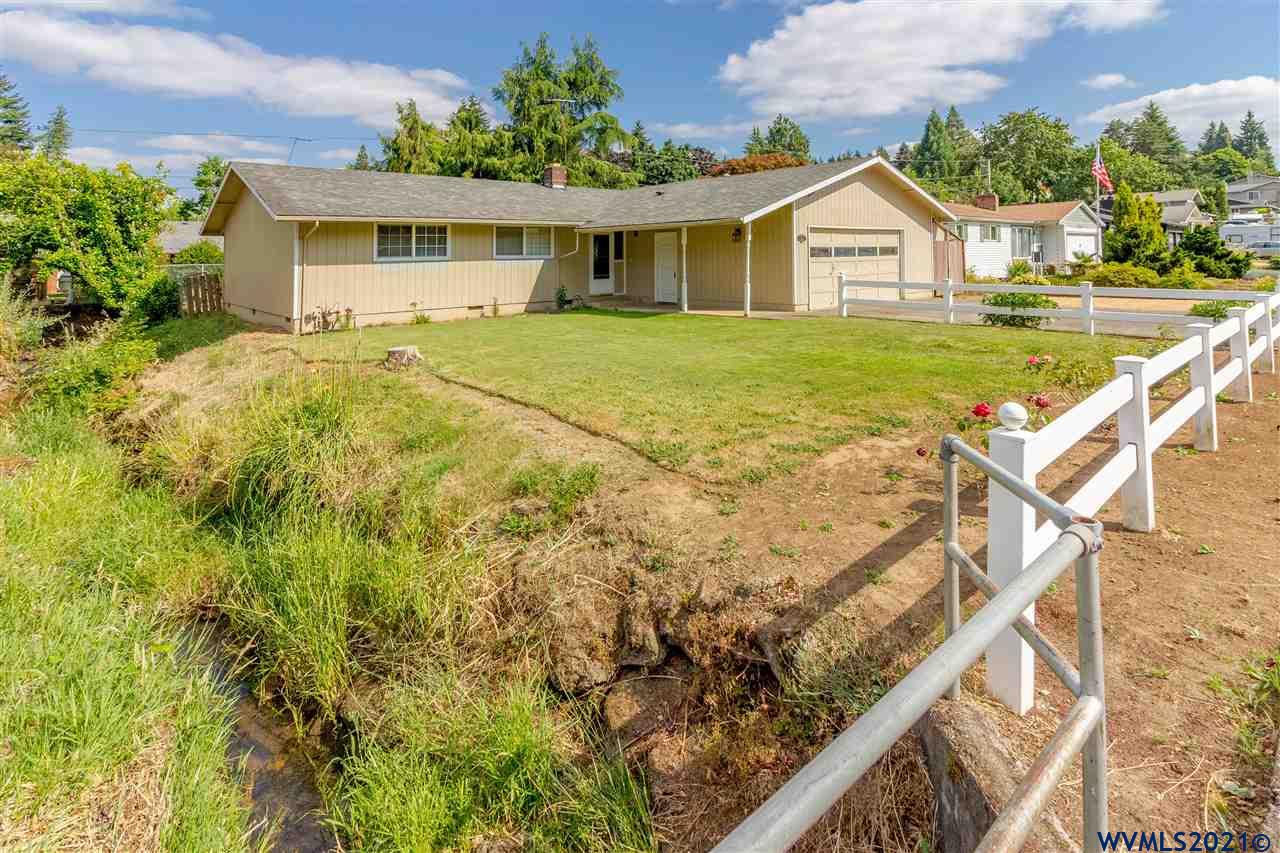 4740 Gardner Road Southeast Salem, OR 97302 - Photo 3 of 31 Gallery Image 3