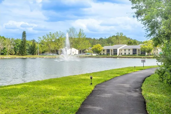 $159,000 | 1441 Pine Glen Lane, Unit E2, Tarpon Springs, FL 34688