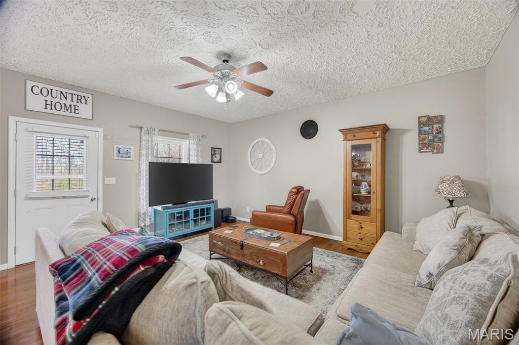 41 Prairie Lane Iberia, MO 65486 - Photo 20 of 43