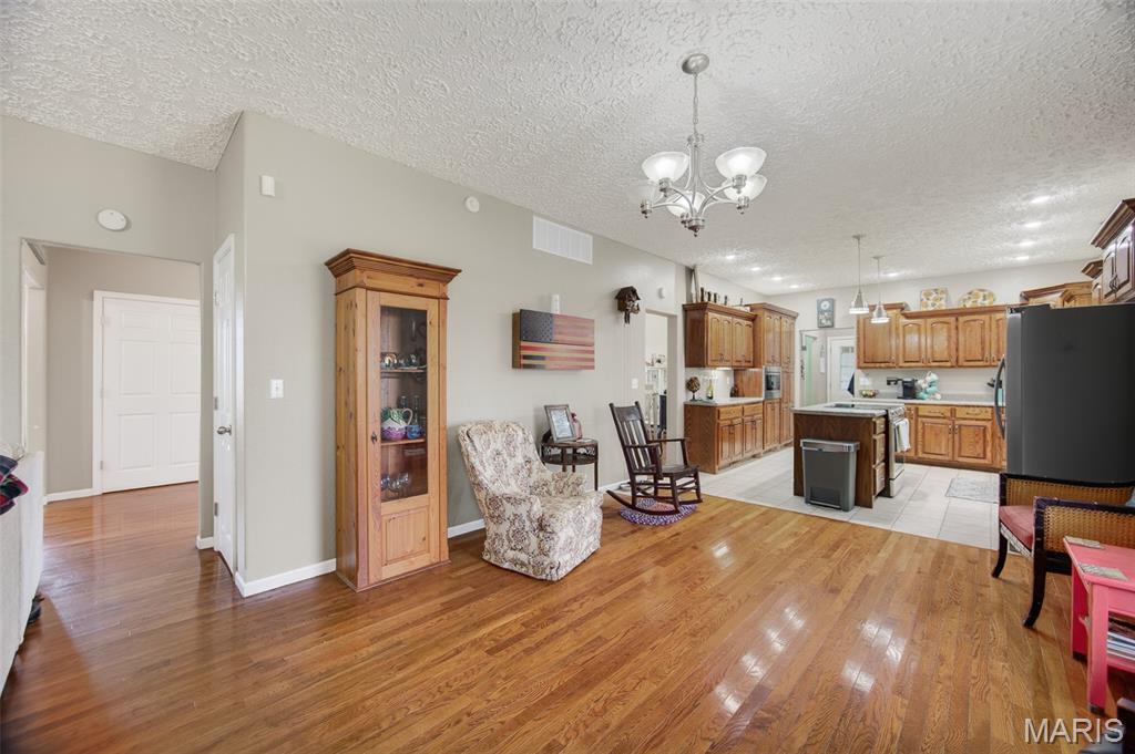 41 Prairie Lane Iberia, MO 65486 - Photo 22 of 43