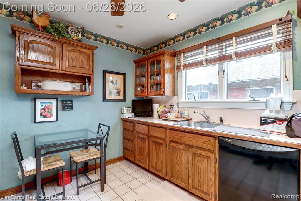 764 Harcourt Road Grosse Pointe Park, MI 48230 - Photo 21 of 42