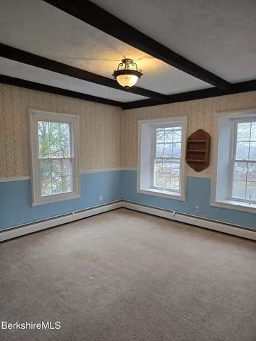 a view of an entryway