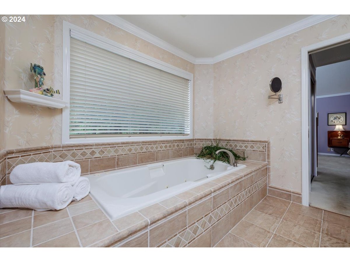 7305 Southwest Fairway Loop Wilsonville, OR 97070 - Photo 23 of 43 Gallery Image 23