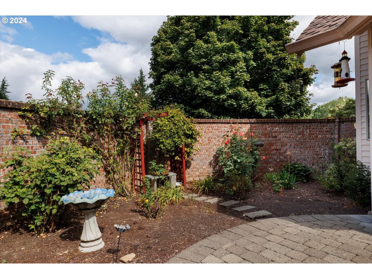 7305 Southwest Fairway Loop Wilsonville, OR 97070 - Photo 31 of 43 Gallery Image 31