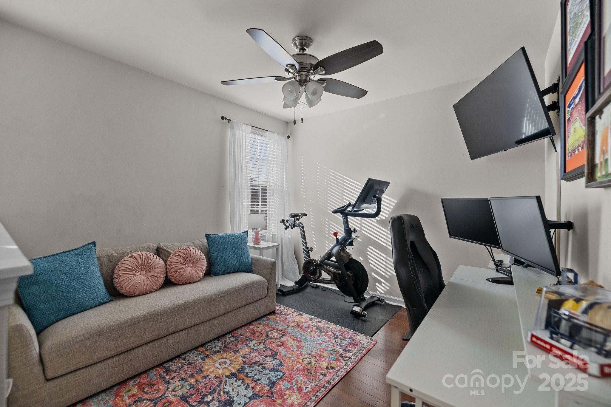 6119 Castlecove Road Charlotte, NC 28278 - Photo 17 of 34 Gallery Image 17