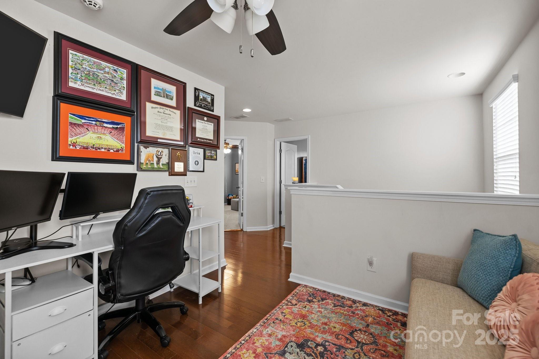 6119 Castlecove Road Charlotte, NC 28278 - Photo 18 of 34 Gallery Image 18