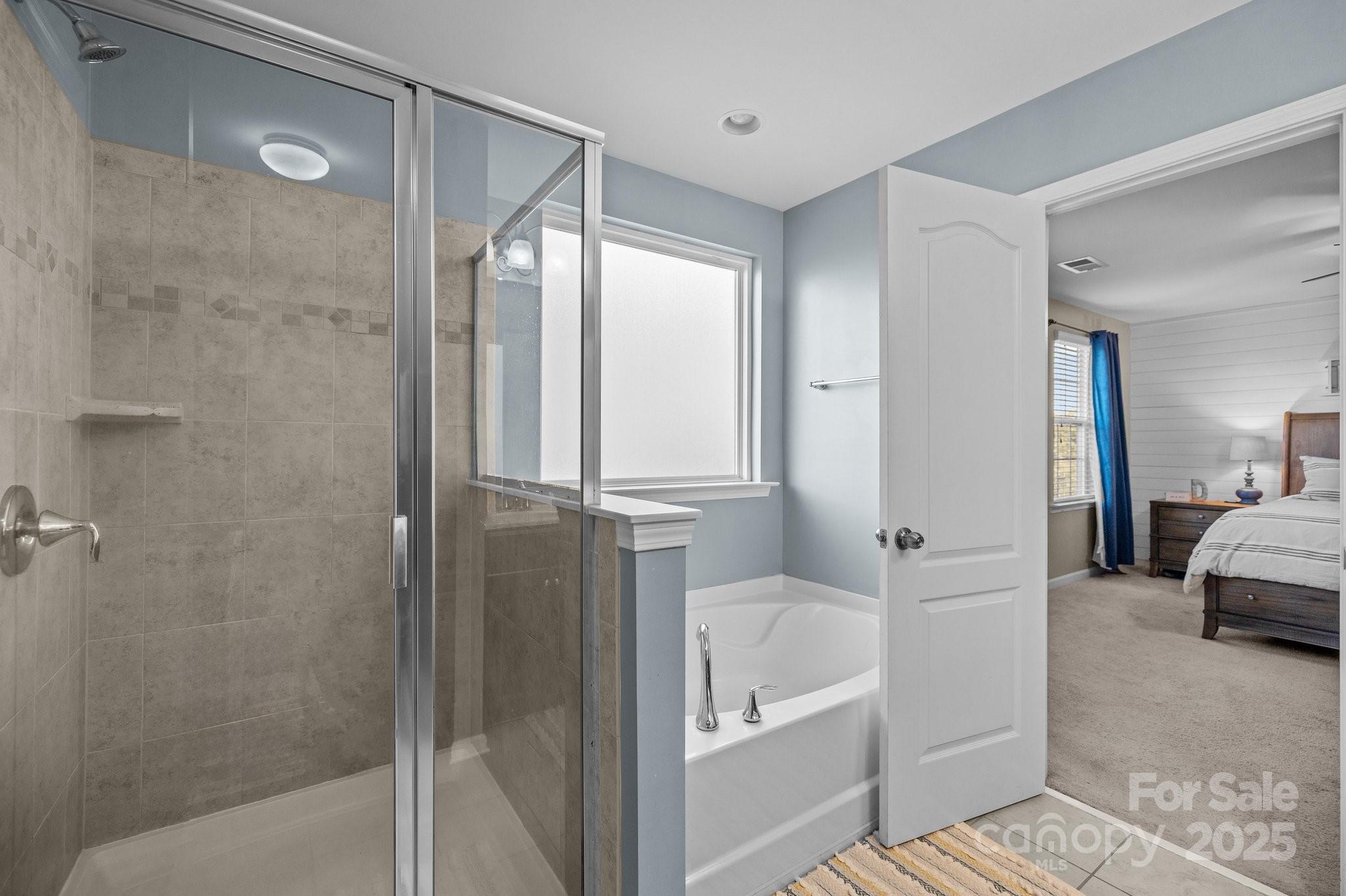 6119 Castlecove Road Charlotte, NC 28278 - Photo 22 of 34 Gallery Image 22