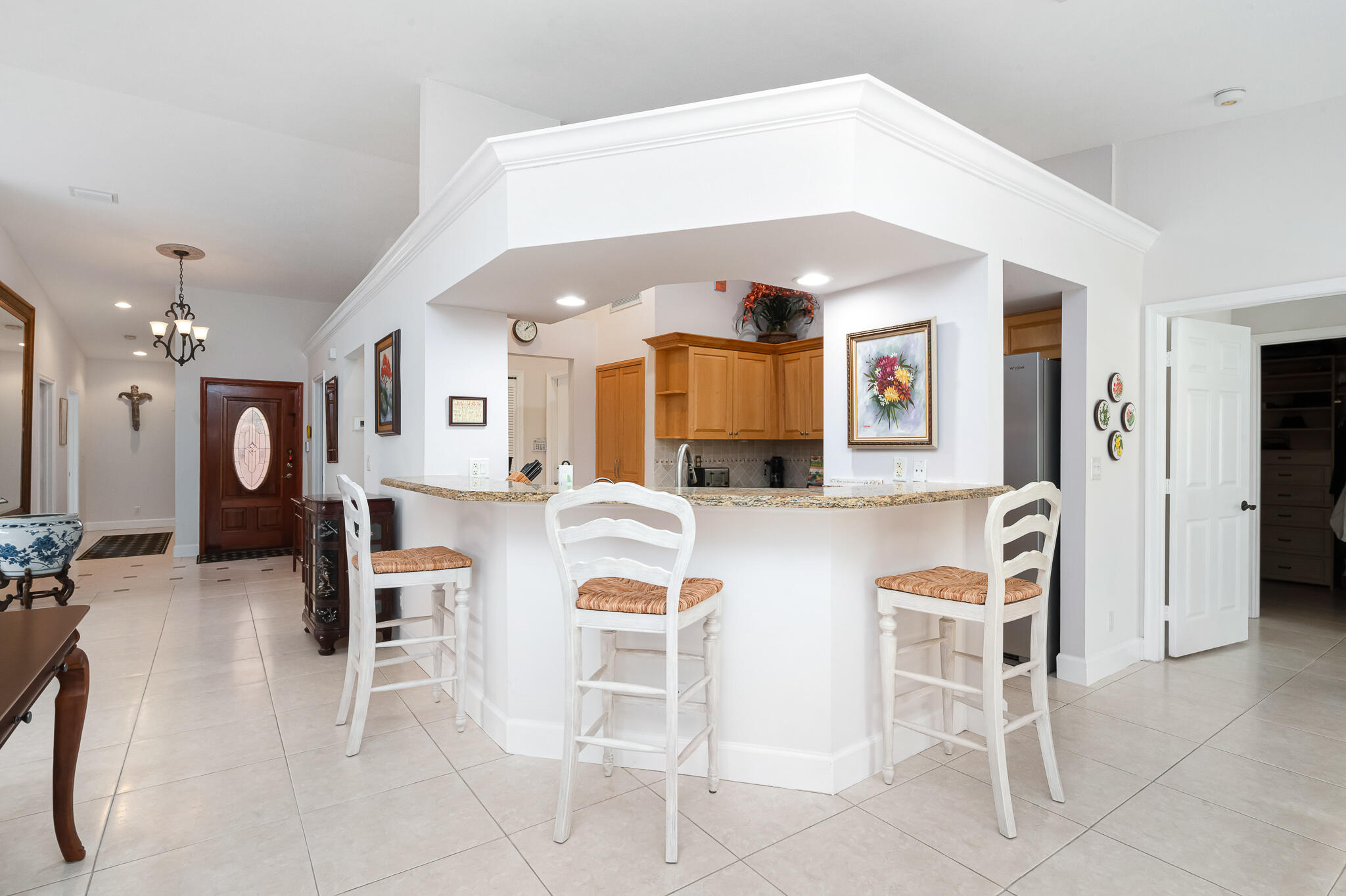 22785 Marbella Circle Boca Raton, FL 33433 - Photo 7 of 24 photo-6