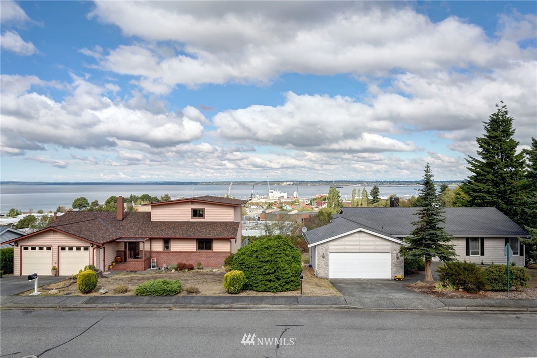 1810 4th Street Bellingham, WA 98225 - Photo 3 of 25