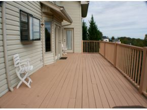 469 Hidden Acres Road Kingsport, TN 37664 - Photo 3 of 24 Back Deck Spectacular Views