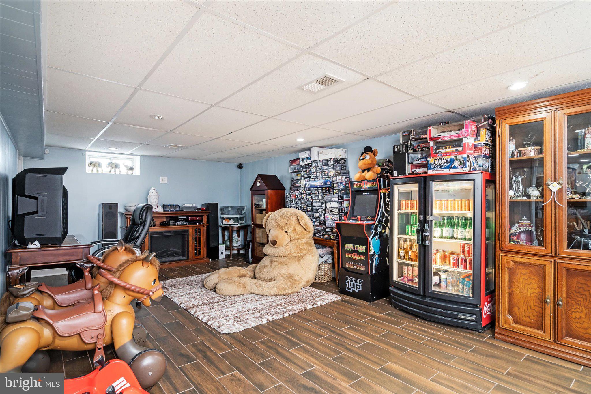 1 Stoneham Road Ewing, NJ 08638 - Photo 27 of 37 Gallery Image 27