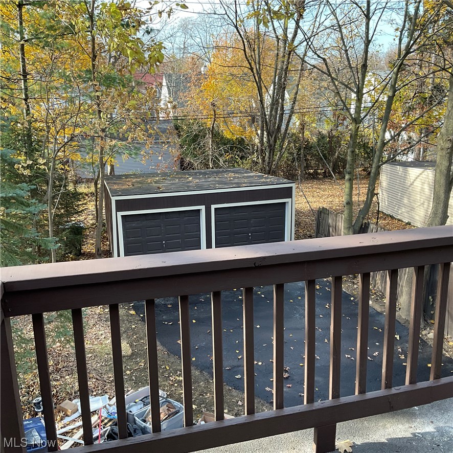 1058 Yellowstone Road Cleveland Heights, OH 44121 - Photo 25 of 28 View of wooden deck