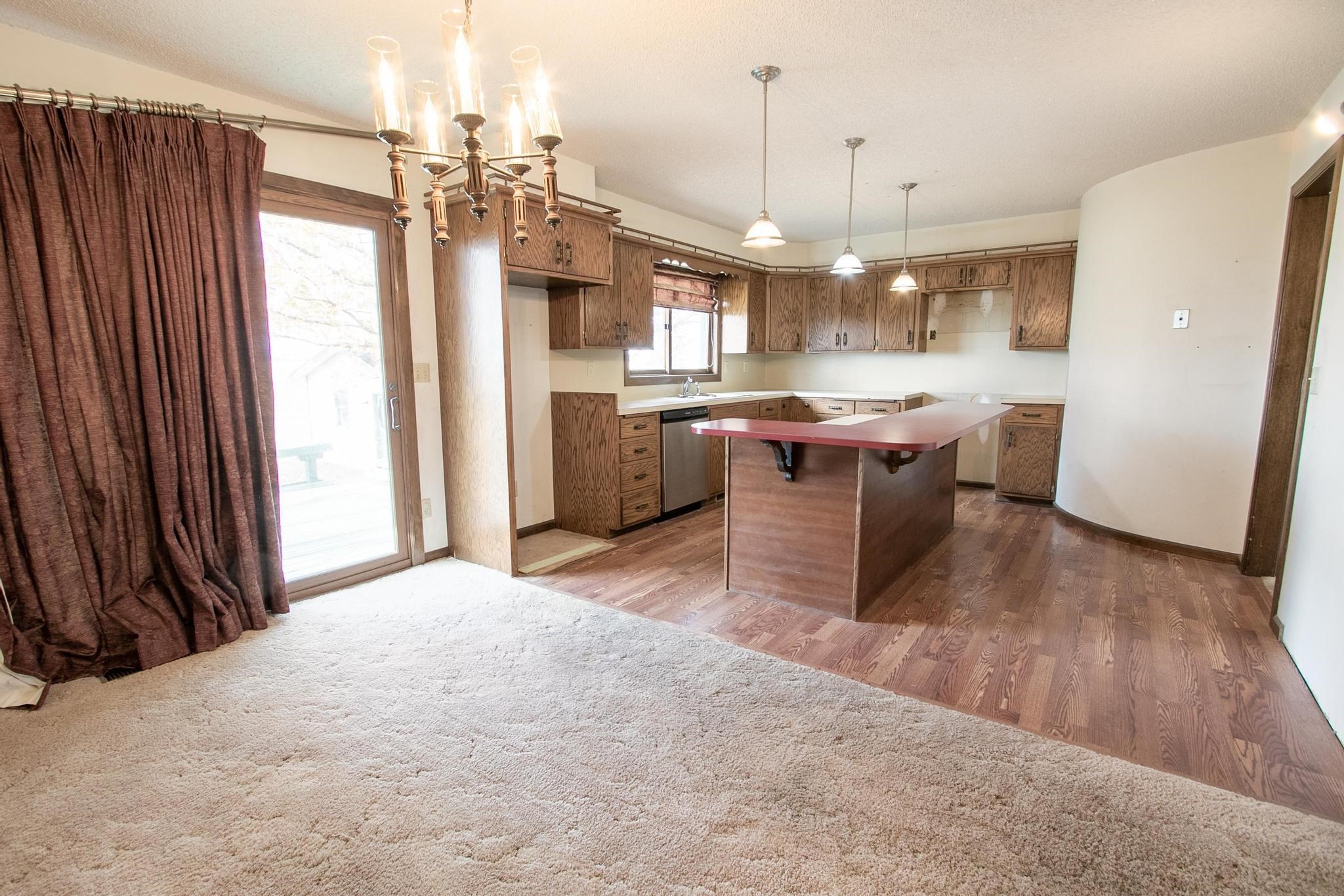 131 North Johnson Elbing, KS 67041 - Photo 11 of 31