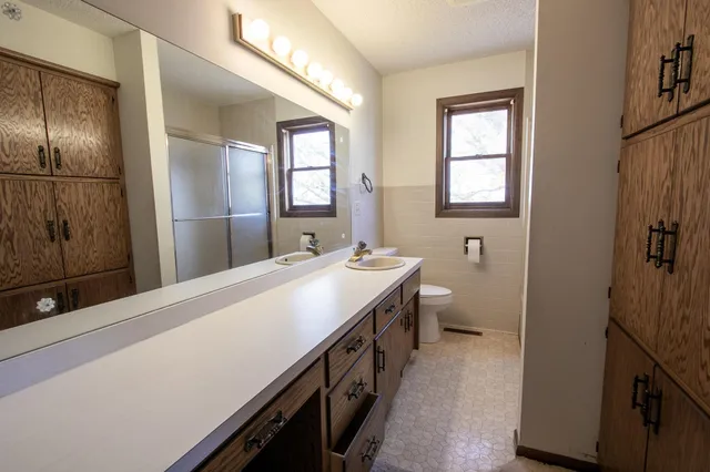 $220,000 | 131 North Johnson, Elbing, KS 67041