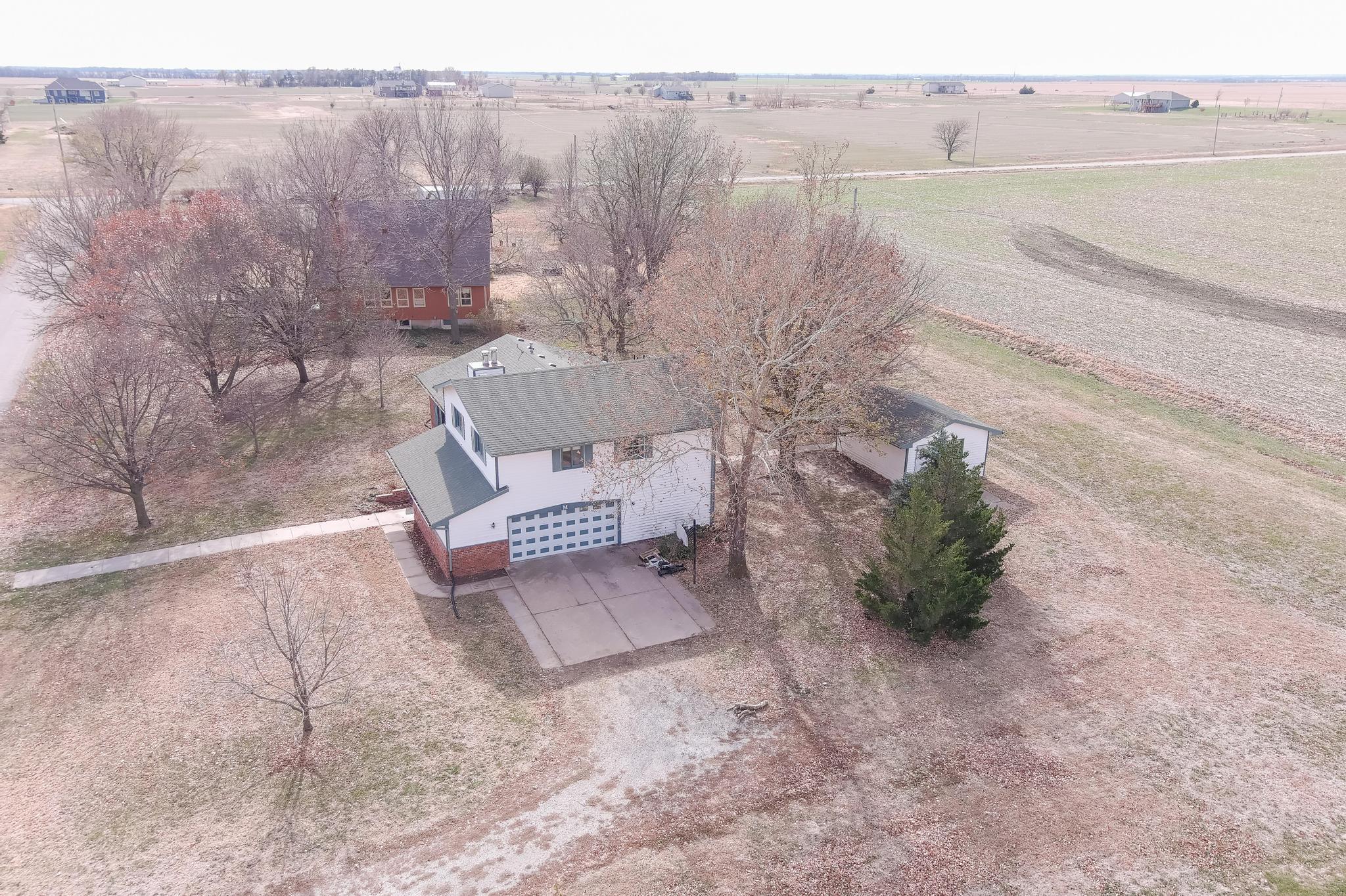 131 North Johnson Elbing, KS 67041 - Photo 28 of 31