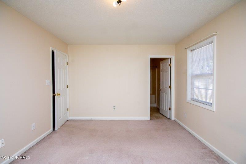 285 Parnell Road Hubert, NC 28539 - Photo 10 of 16 -11