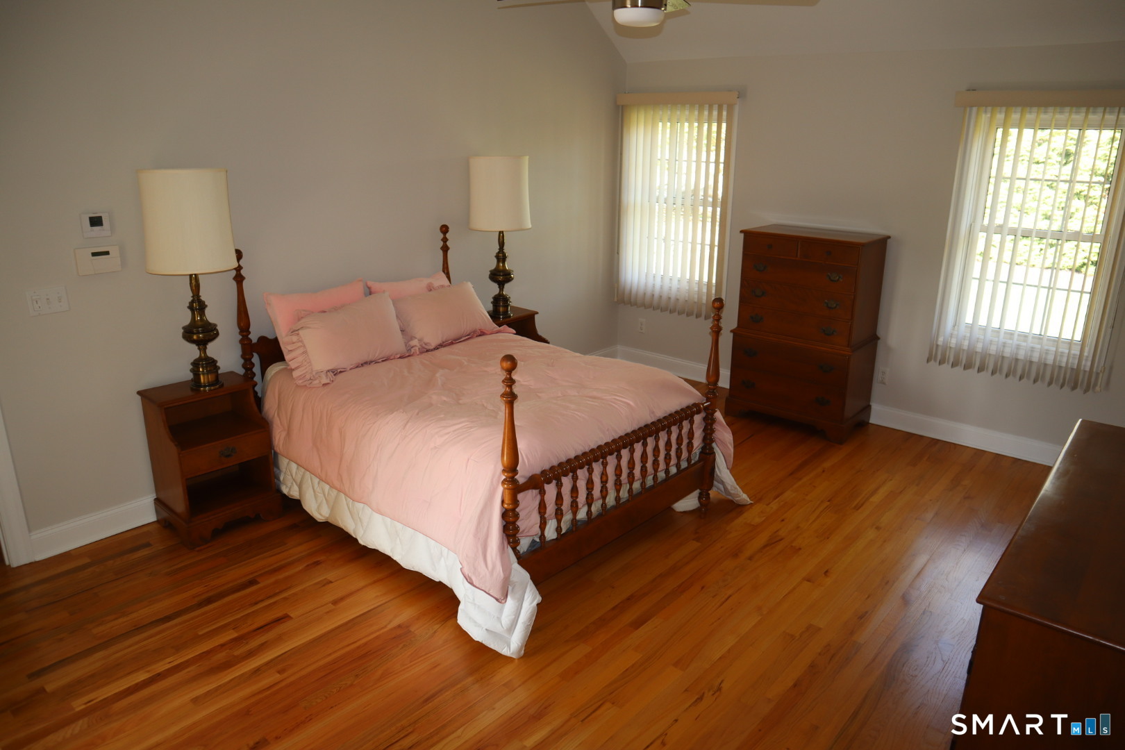 51 Brookfield Road Seymour, CT 06483 - Photo 22 of 37