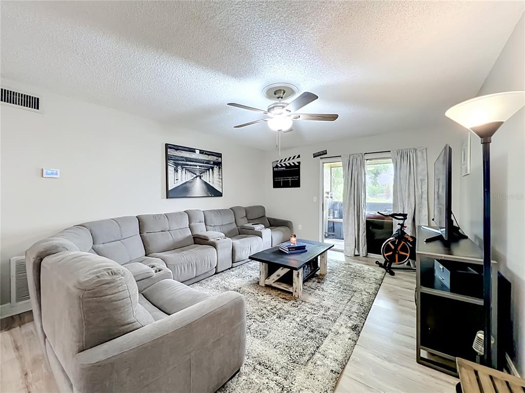 918 Lake Destiny Road, Unit F Altamonte Springs, FL 32714 - Photo 9 of 37
