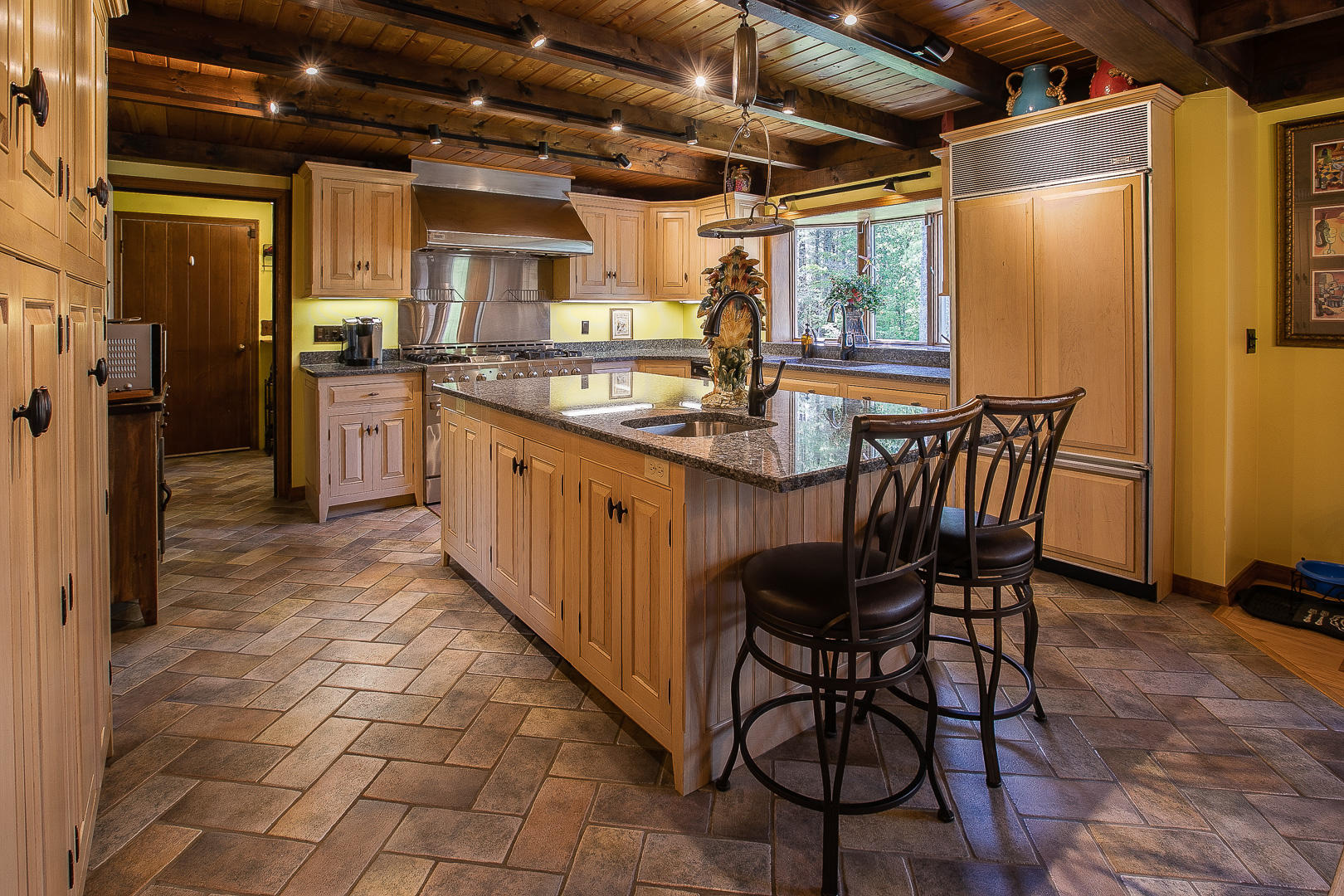 524 Mann Hill Road Holden, ME 04429 - Photo 5 of 72 5