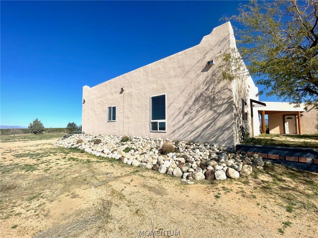 21477 South Sundance Kid Road Yucca, AZ 86438 - Photo 6 of 66 Gallery Image 6