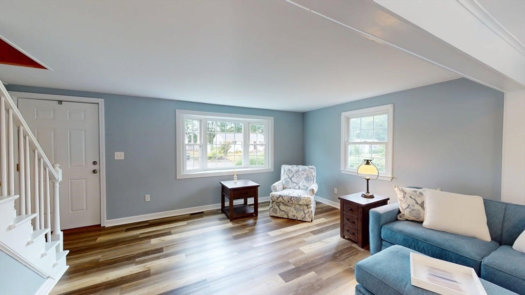 11 Roland Baxter Road North Attleboro, MA 02760 - Photo 7 of 34