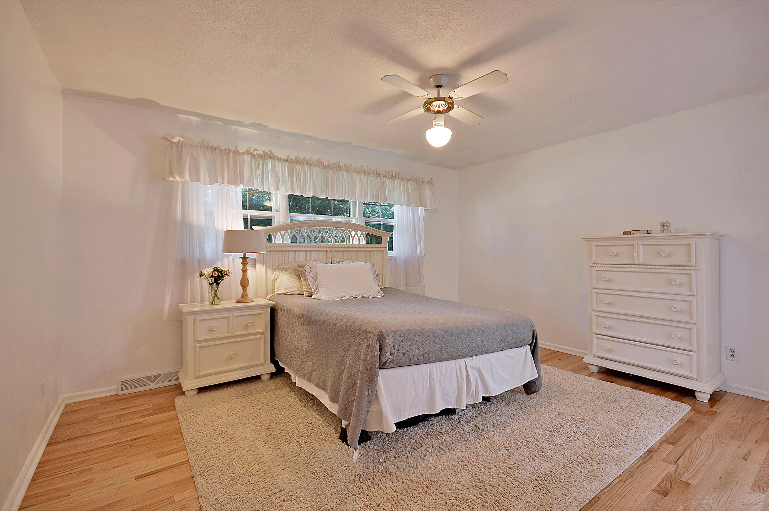 406 Grouse Road Summerville, SC 29485 - Photo 18 of 34 DSC_0169_DSC_0173 copy