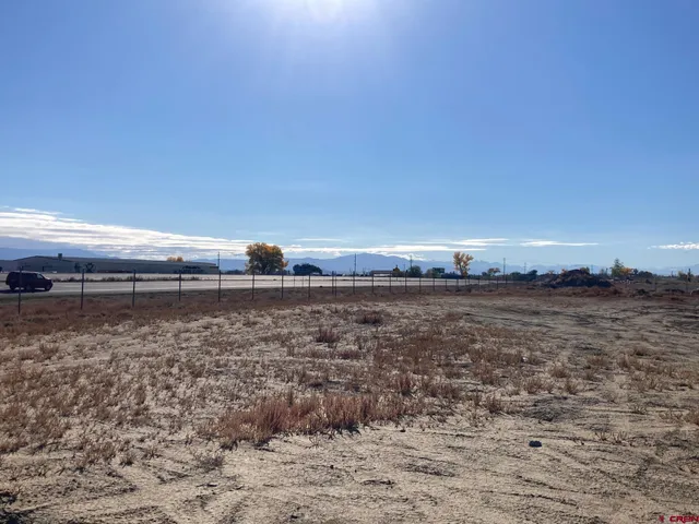 a view of an outdoor space