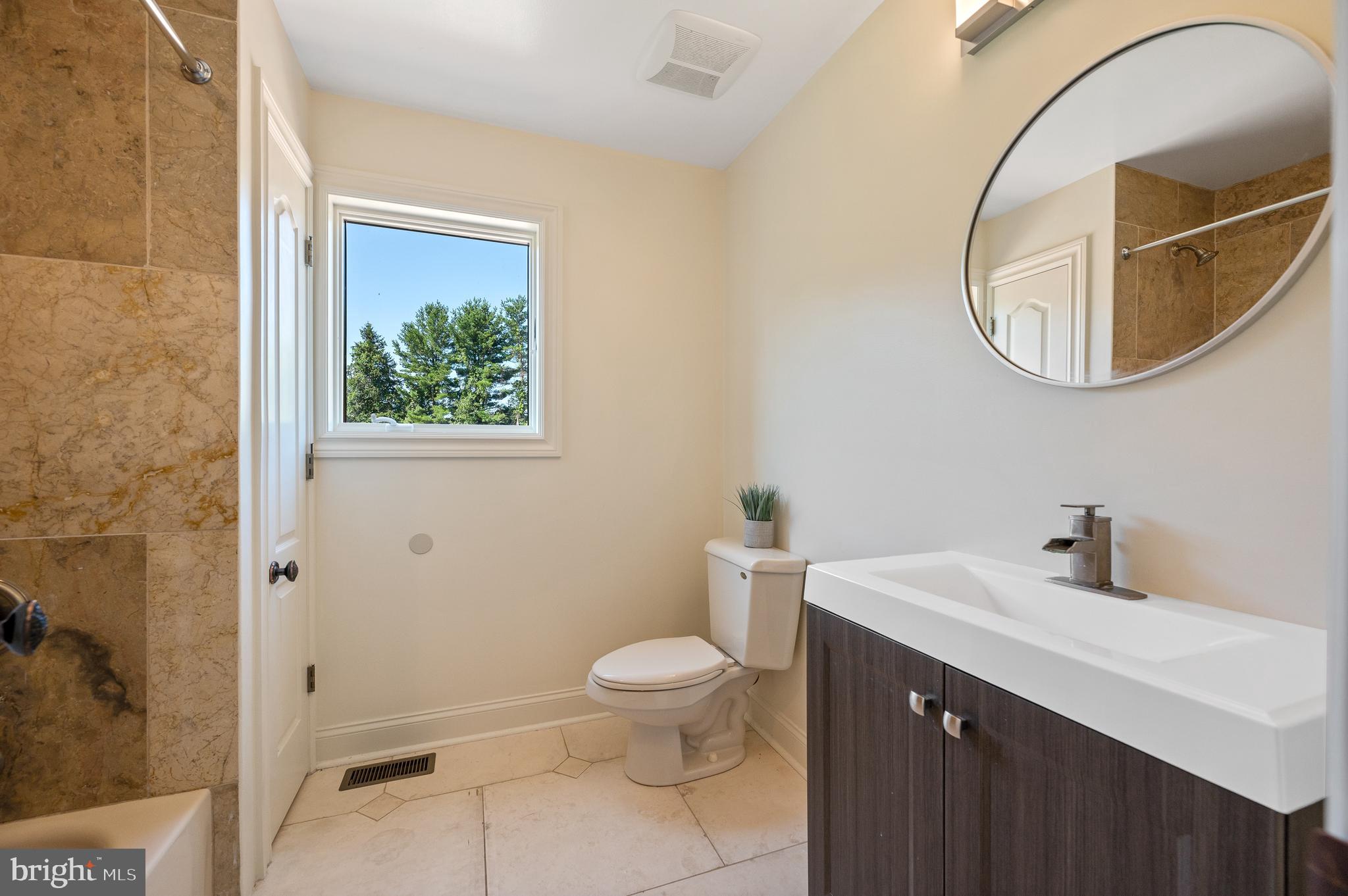 1469 Valley Road Glen Mills, PA 19342 - Photo 35 of 52 Bedroom 4 Private Bathroom