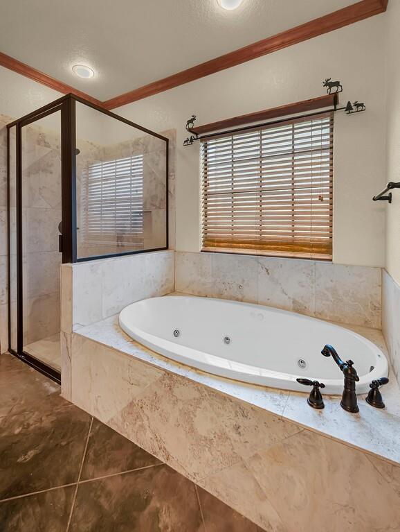 1609 Southern View Lorena, TX 76655 - Photo 18 of 35 Garden Tub with Separate Shower