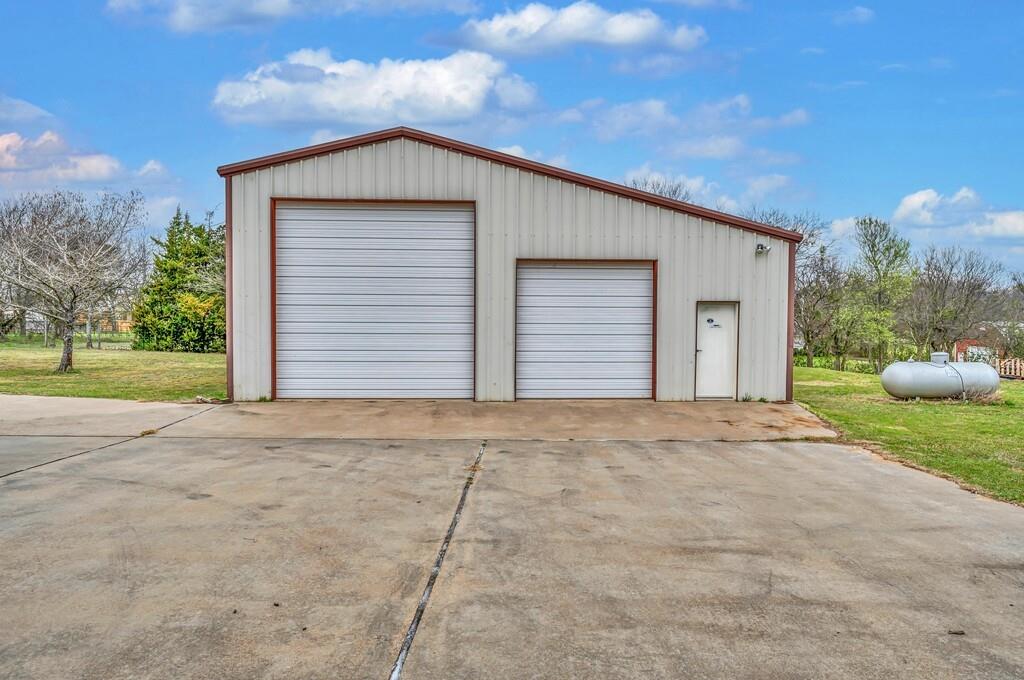 1609 Southern View Lorena, TX 76655 - Photo 31 of 35