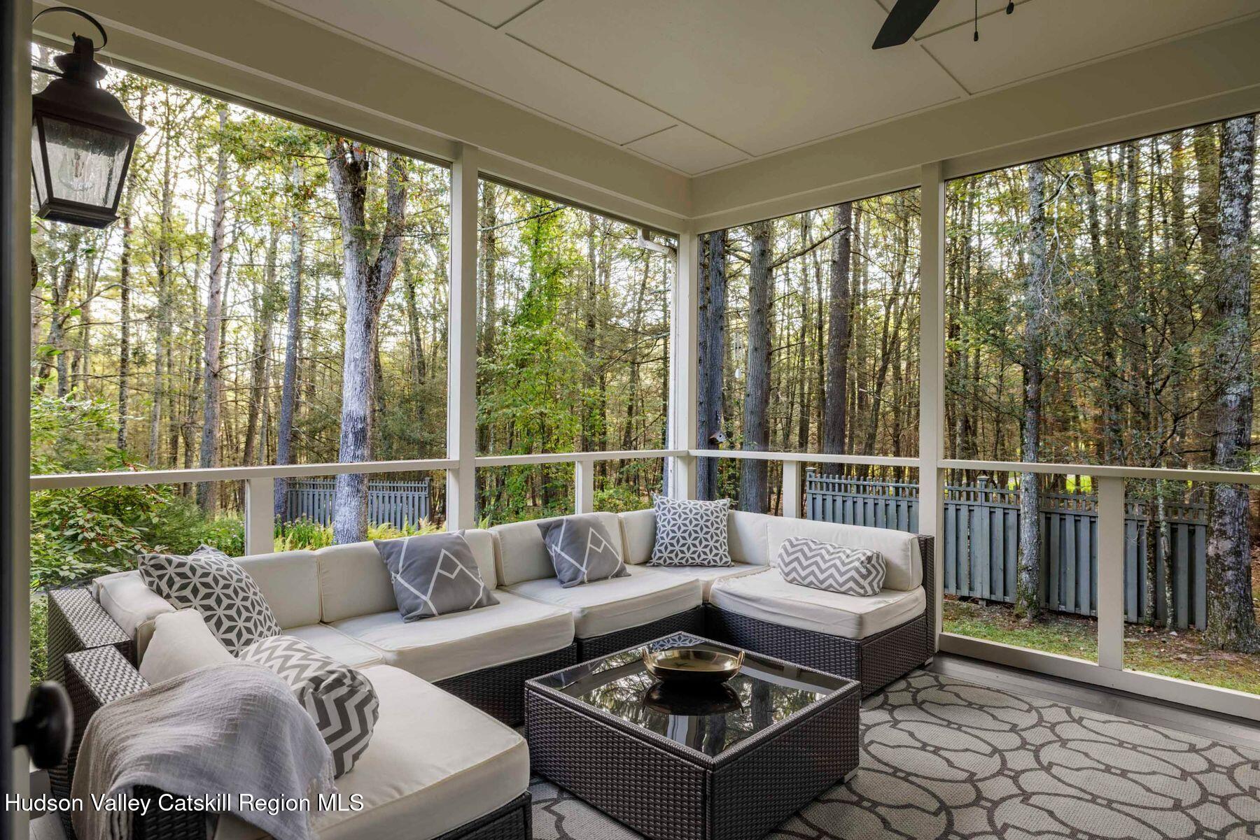 9 Estate Road Saugerties, NY 12477 - Photo 12 of 44 Dinning 4