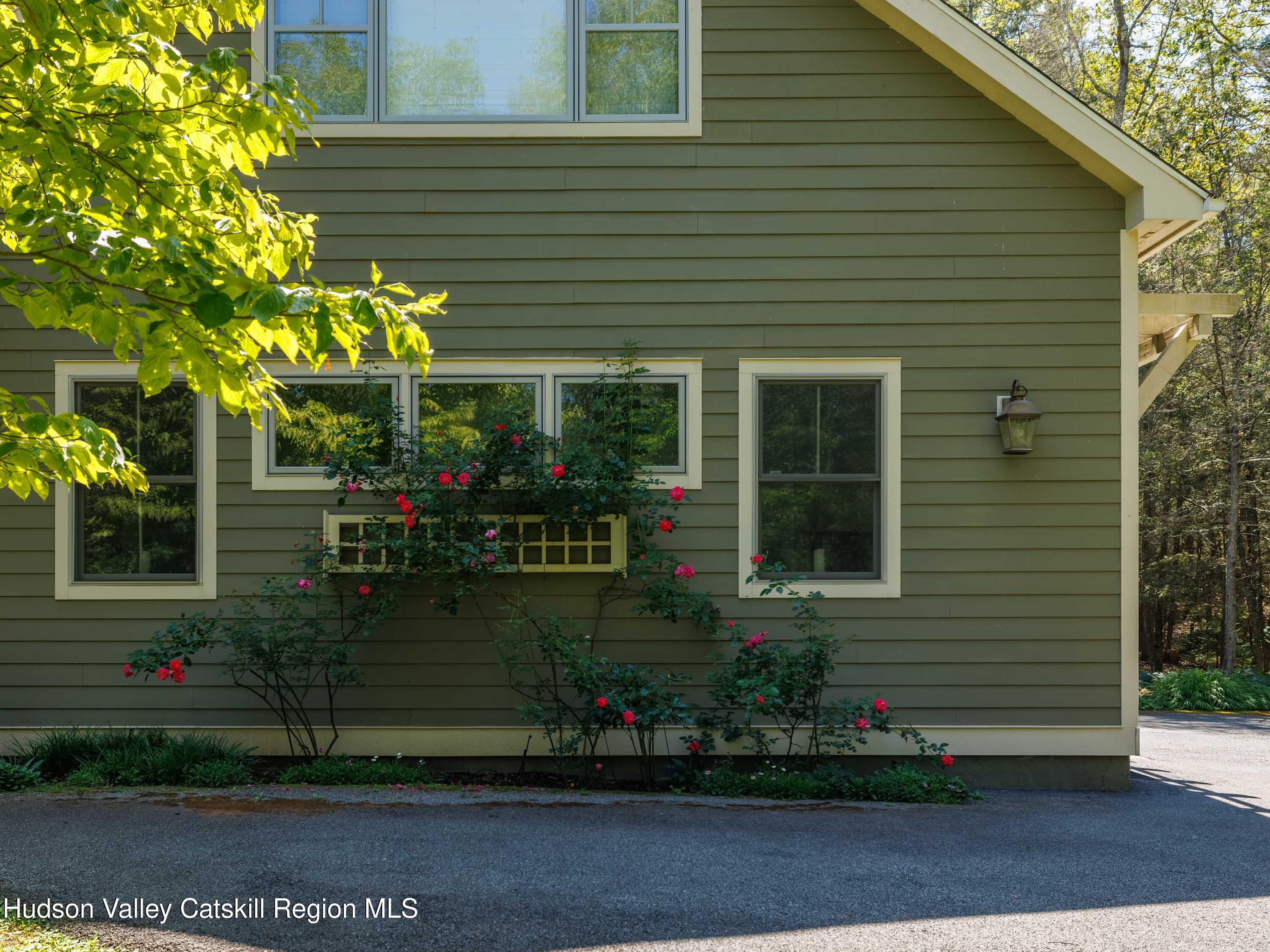 9 Estate Road Saugerties, NY 12477 - Photo 37 of 44 9 Estate Road Saugerties NY 12477 - 019a