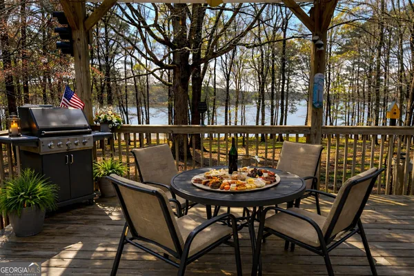 $650,000 | 24 North Brooks Road, LaGrange, GA 30240