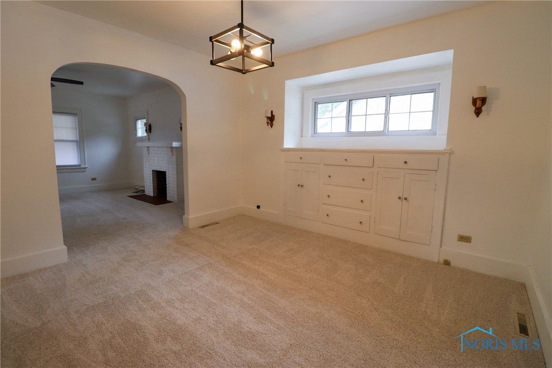3040 Gradwohl Road Toledo, OH 43617 - Photo 10 of 34 Gallery Image 10