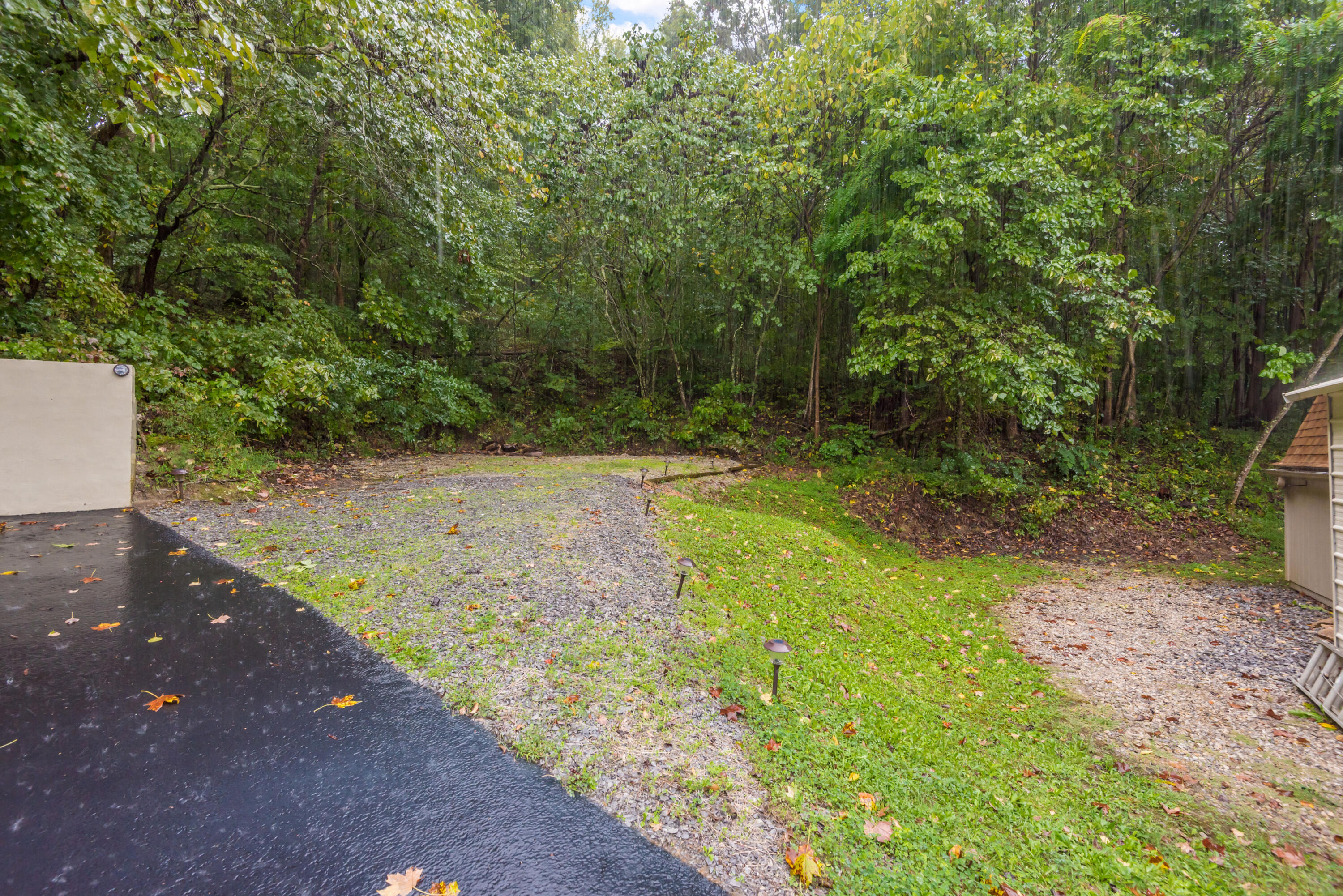 1967 Pilgrim Road Dandridge, TN 37725 - Photo 31 of 40 1967PilgrimRoad-30
