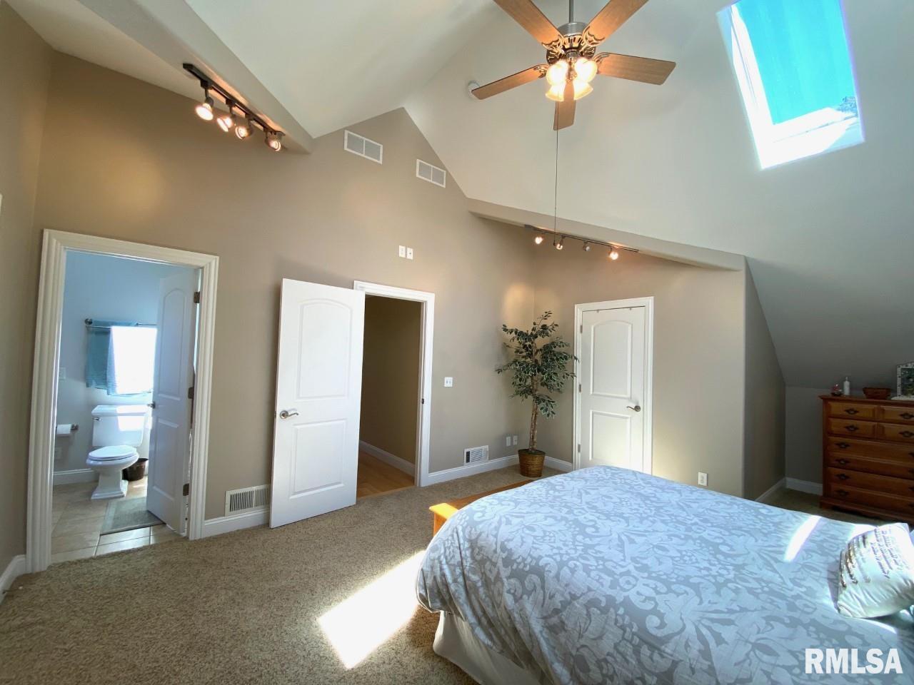 5037 North Prospect Road Peoria Heights, IL 61616 - Photo 28 of 42 Gallery Image 28