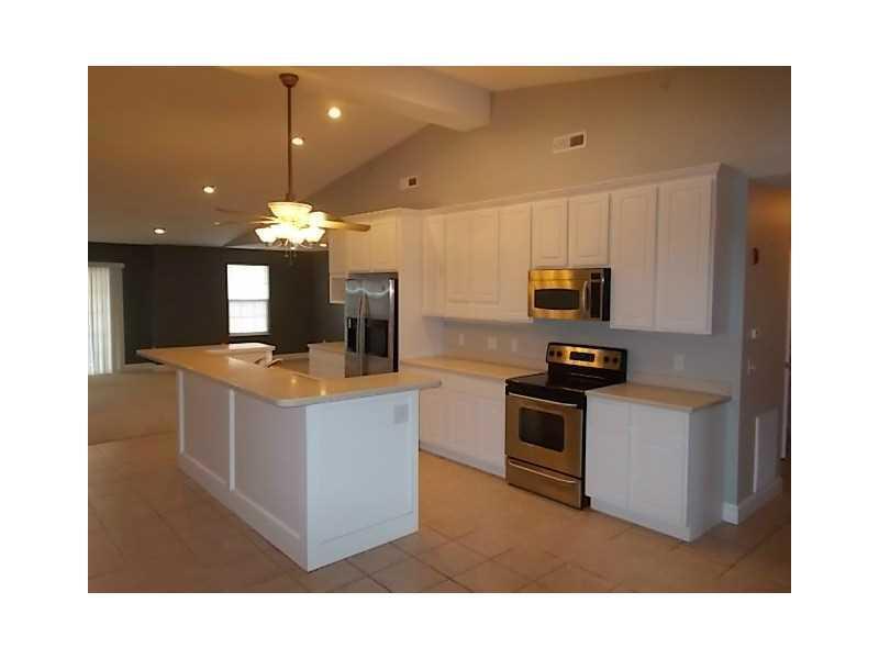 1145 West Bank Road, Unit 307 Celina, OH 45822 - Photo 3 of 10