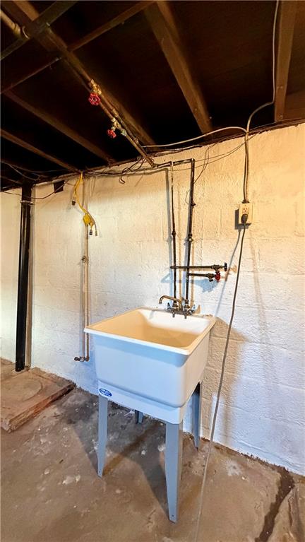 641 Garfield Street Springdale, PA 15144 - Photo 37 of 44 NEW LAUNDRY TUB AND LAUNDRY HOOK UPS IN BASEMENT