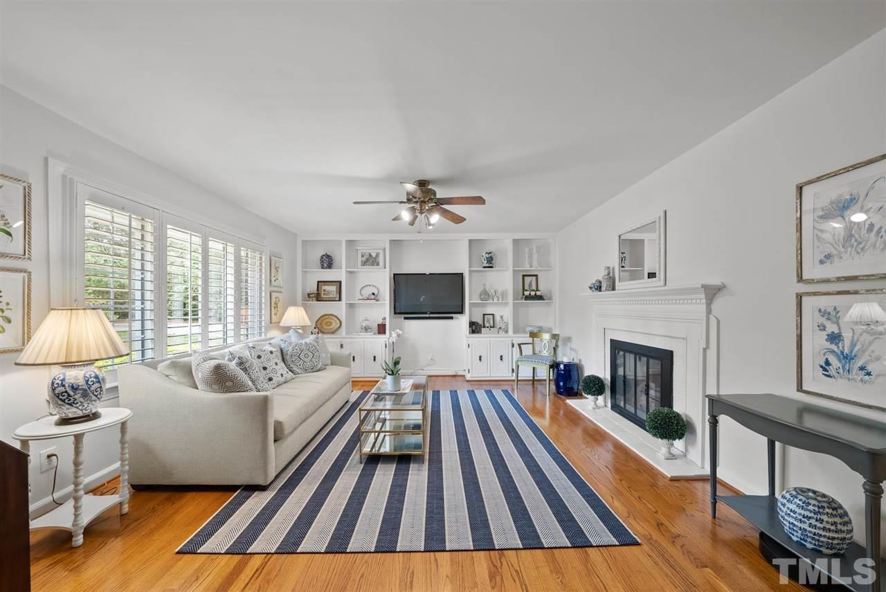4304 Boxwood Road Raleigh, NC 27612 - Photo 2 of 19