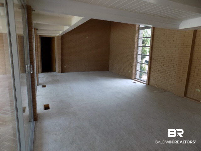 353 Grand Avenue Fairhope, AL 36532 - Photo 18 of 45 Great room