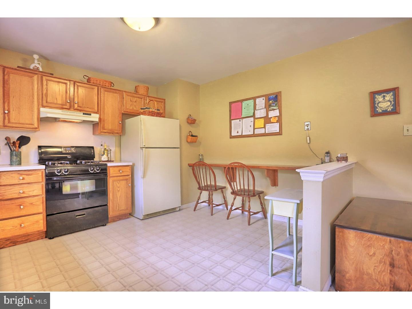 182 South View Road Fleetwood, PA 19522 - Photo 8 of 25 Gallery Image 8
