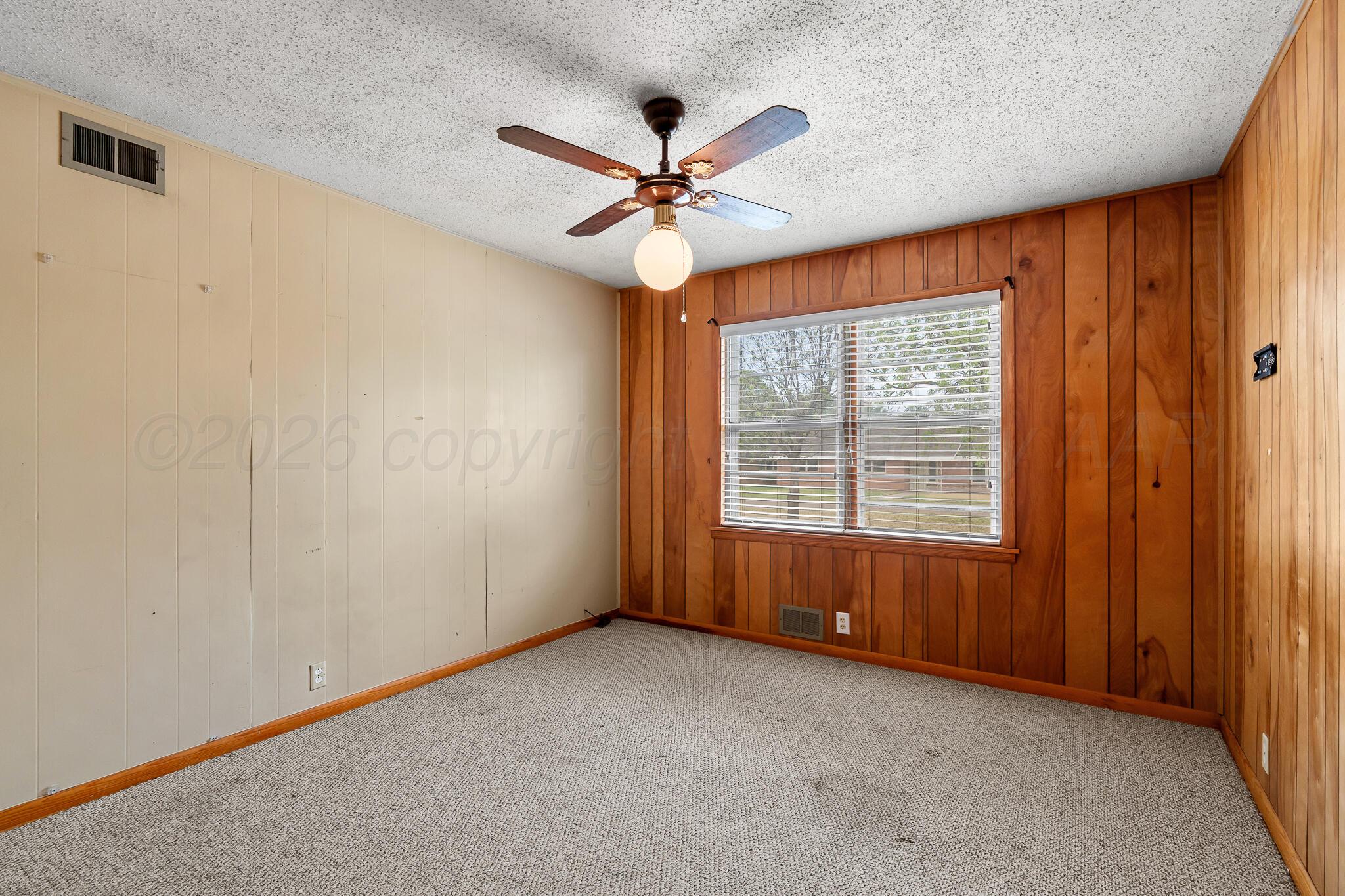 302 Tansy Street Borger, TX 79007 - Photo 15 of 19 Bedroom 4/Office