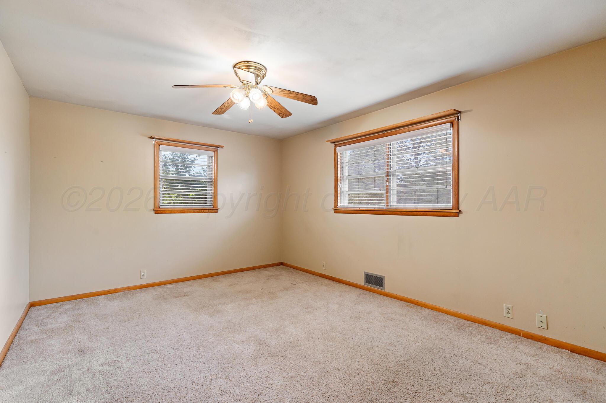 302 Tansy Street Borger, TX 79007 - Photo 9 of 19 Main Bedroom