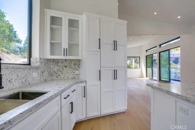 $1,395,000 | 8366 Hillcroft Drive, West Hills, CA 91304