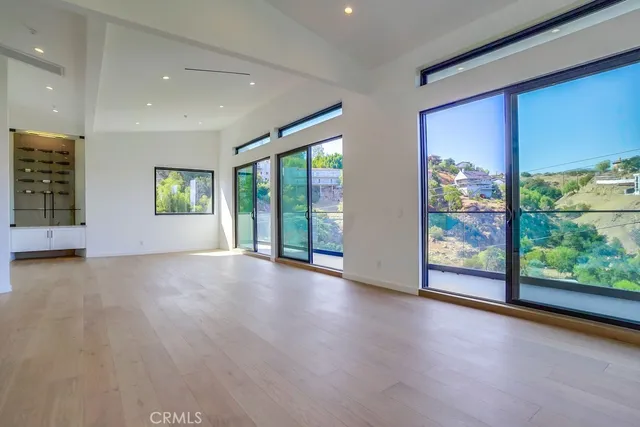 $1,395,000 | 8366 Hillcroft Drive, West Hills, CA 91304